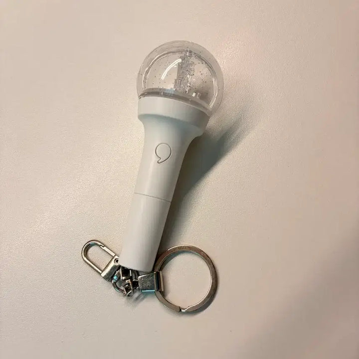 [BUNJANG] IVE IHAEBONG Mini Keychain / 아이브 아이해봉 미니 키링