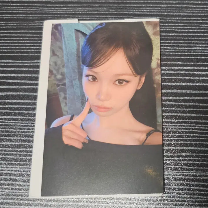 [BUNJANG] LE SSERAFIM Chaewon Celebration Lucky Draw Photocard + Tattoo Sticker / 르세라핌 셀레브레이션 2주차 김채원 공방포카+타투스티커
