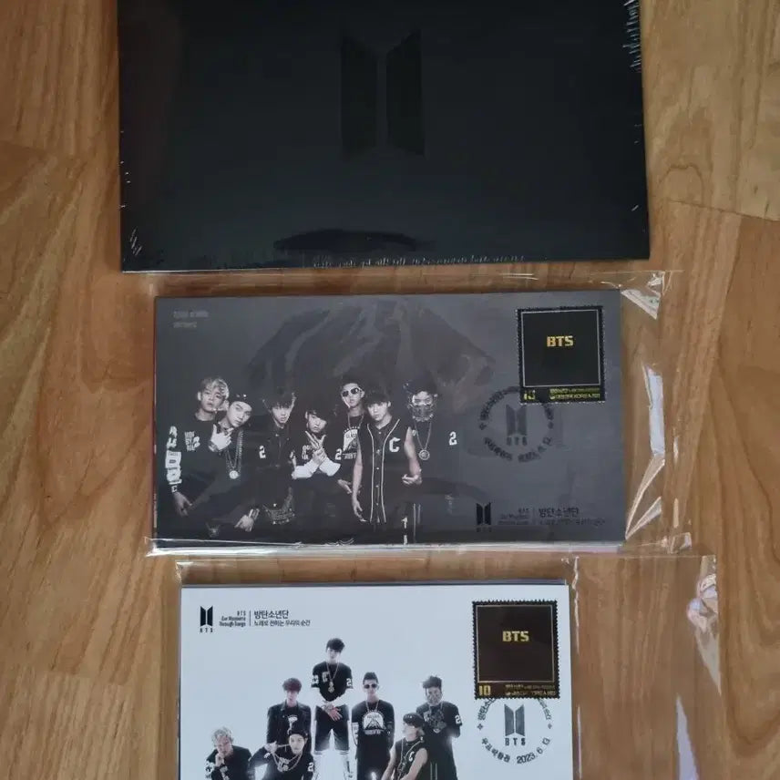 [BUNJANG] BTS 10th Anniversary Stamp Packet Bundle Set / 방탄소년단 BTS 10주년 기념 우표