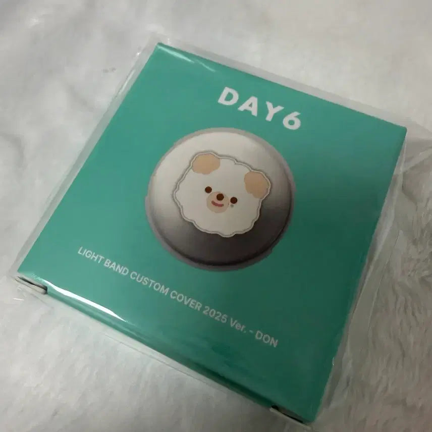 [BUNJANG] DAY6 CUSTOM DWIGHT (SEALED) / 데이식스 마데워치 커스텀 돈 (미개봉)