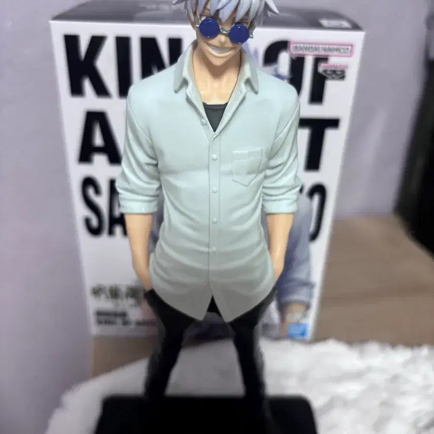 [BUNJANG] Jujutsu Kaisen Chapter 0: Land of the Blind, Exaltation: Satoru Gojo Figure / 주술회전 회옥옥절 킹오아 피규어 고죠사토루 양도합니다!