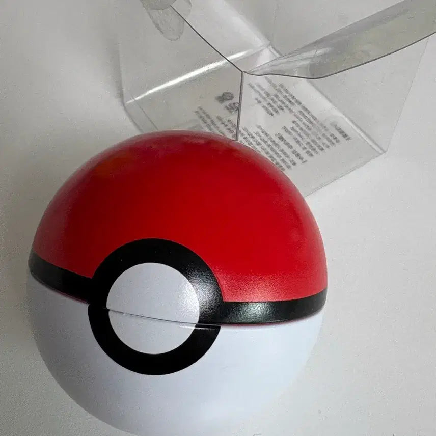 [BUNJANG] Pokemon Gardevoir Logo Sticker + Ralts Badge Set / 포켓몬 랜덤뱃지 100 2탄 랄토스