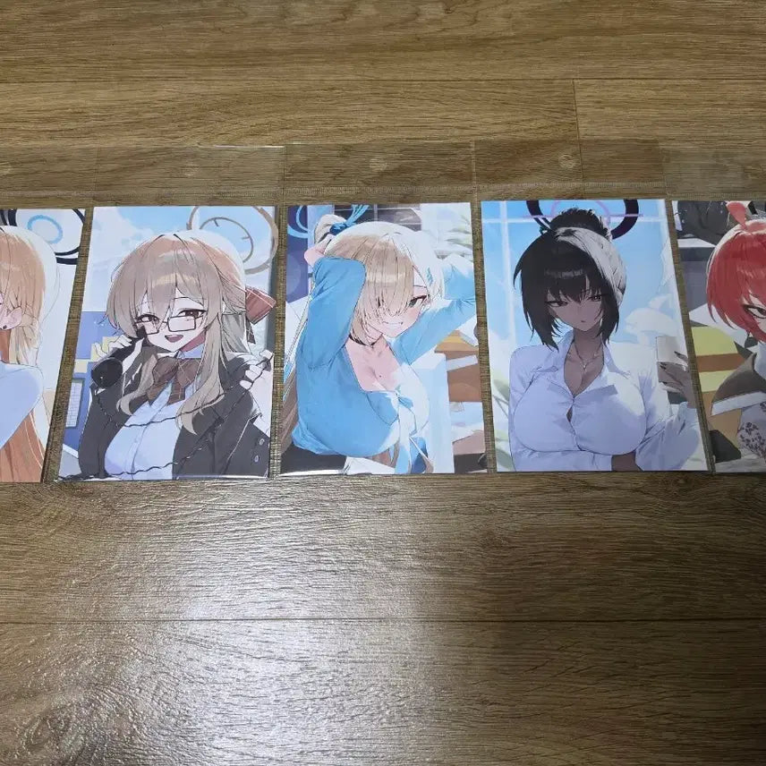 [SOLD OUT] 블루아카이브 애니메이트 카페 콜라보 엽서