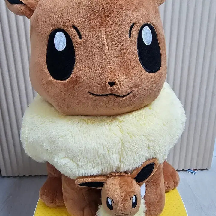 [SOLD OUT] 포켓몬 이브이 초대형 인형 구매 시 미니 이브이 인형 증정
