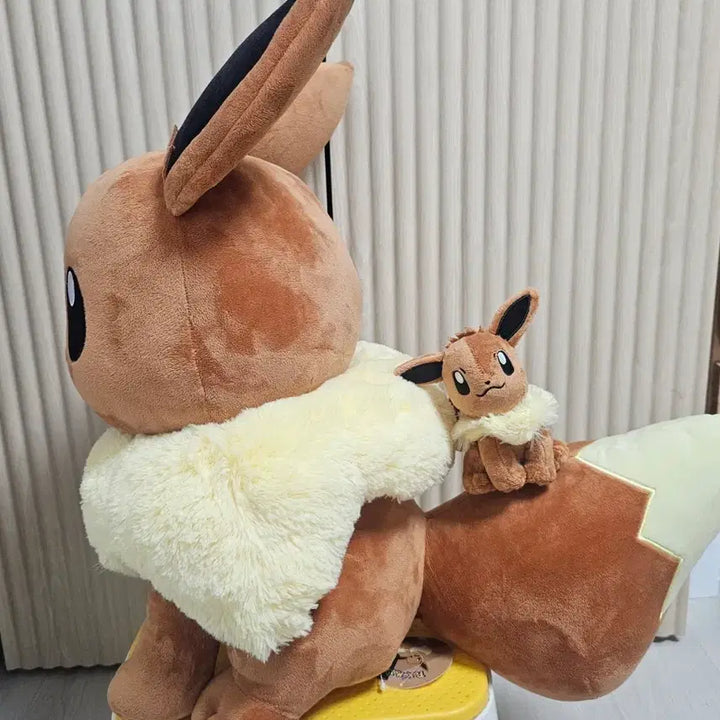 [SOLD OUT] 포켓몬 이브이 초대형 인형 구매 시 미니 이브이 인형 증정