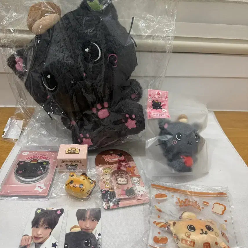 [BUNJANG] NCT WISH Riku Wish Bakery Kuli Sealed Figure / NCT WISH 리쿠 위시베이커리 쿠리