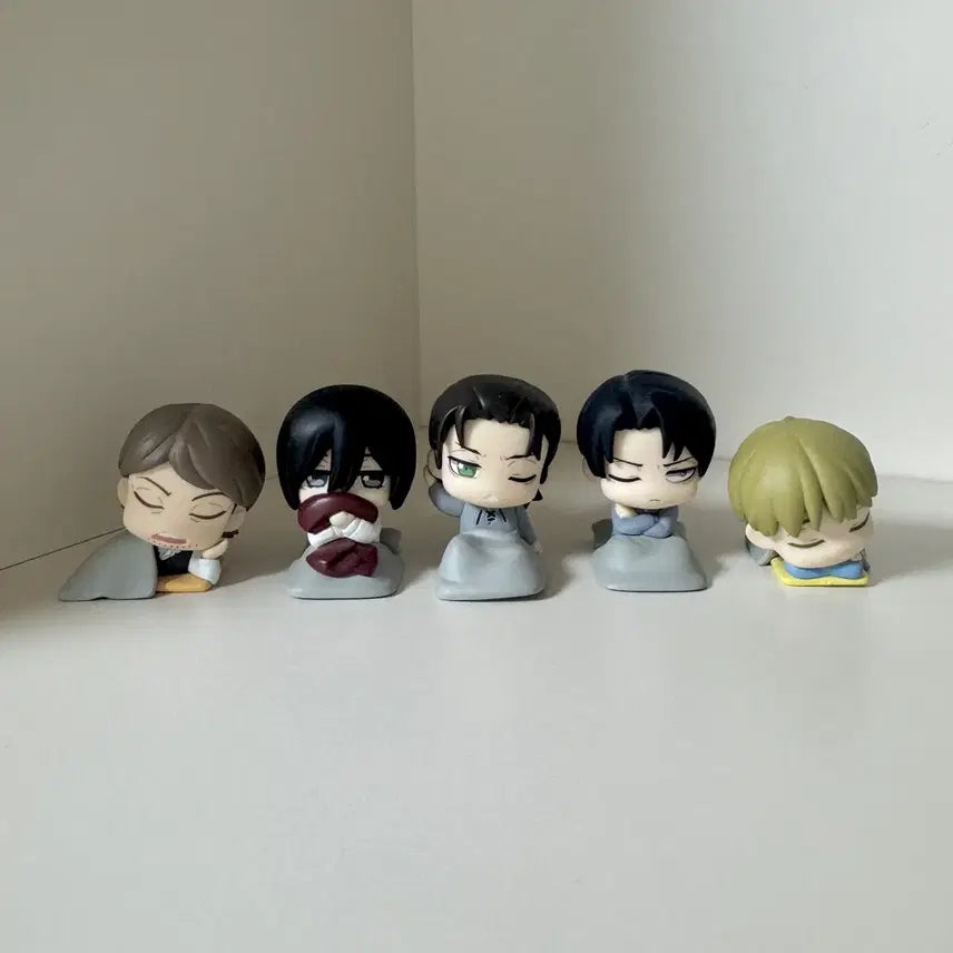 [BUNJANG] Attack on Titan Onemutan Gacha Figure Full Set (Sealed) / 진격의 거인 오네무탄 가챠 피규어 풀세트