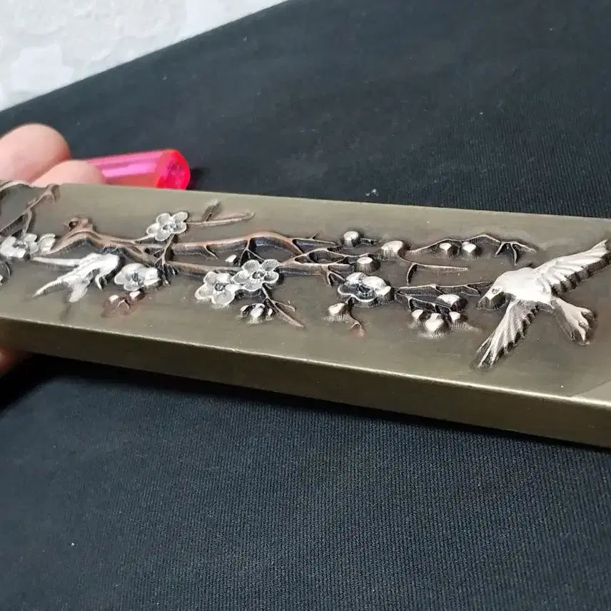 [BUNJANG] Premium Heavy "Mezzo" Engraved Paperweight / 최고급 뭉짜 매조문 문진 아주 무거움