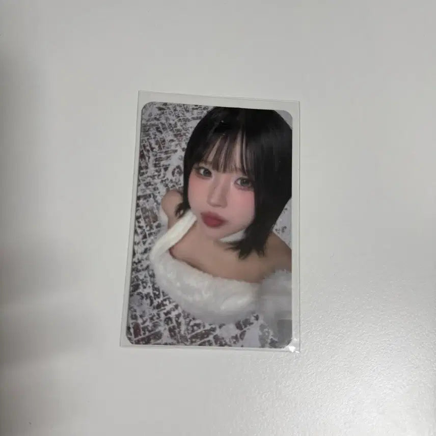 [BUNJANG] fromis_9 Hayoung WhiteDrawing Studio Photocard / 프로미스나인 하얀그리움 공방 포카 송하영