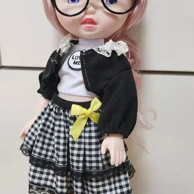 [BUNJANG] Baby Doll with Glasses / 베이비인형