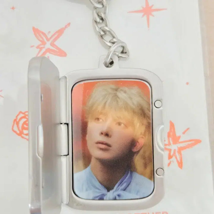 [BUNJANG] TXT Taehyun Deja Vu Showcase Reverse Support Keyring / 투바투 태현 쇼케이스 역조공 키링