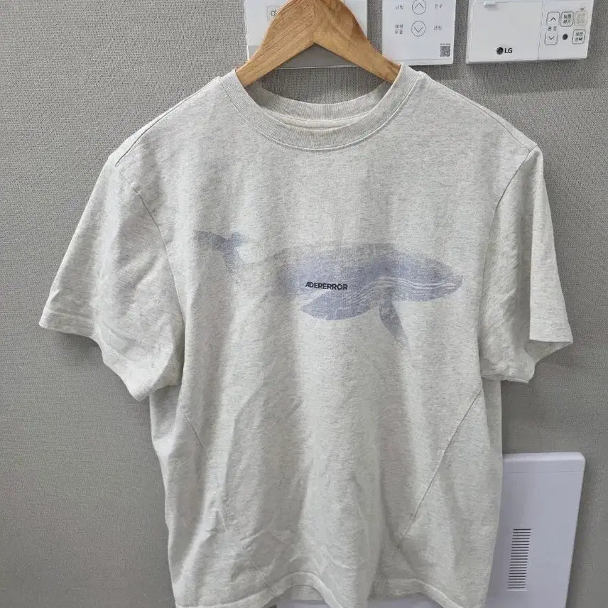 [BUNJANG] Ader Error Blue Whale T-Shirt Oatmeal M / 아더에러 블루 웨일 티셔츠 오트밀 M
