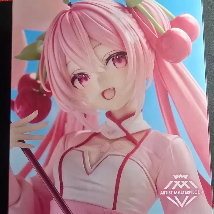 [BUNJANG] Hatsune Miku Sakura Miku Cherry Blossom Dress Version Figure / 하츠네 미쿠 사쿠라 벚꽃 드레스 피규어 판매합니다