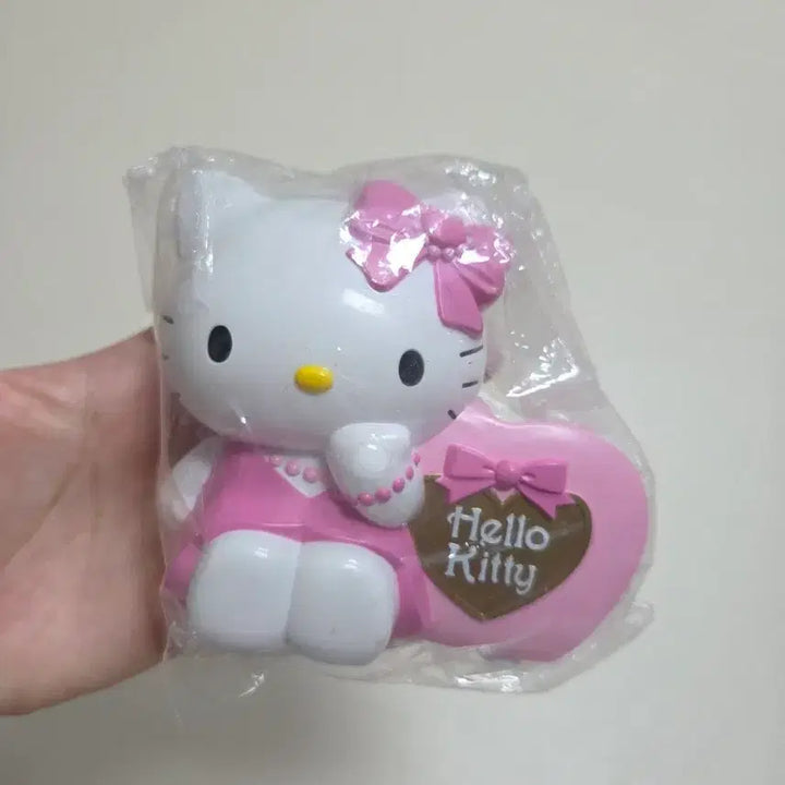 [BUNJANG] Classic Hello Kitty Figure Tape Cutter Dispenser Masking Tape / 고전키티 피규어 테이프커터기 디스펜서 마스킹테이프