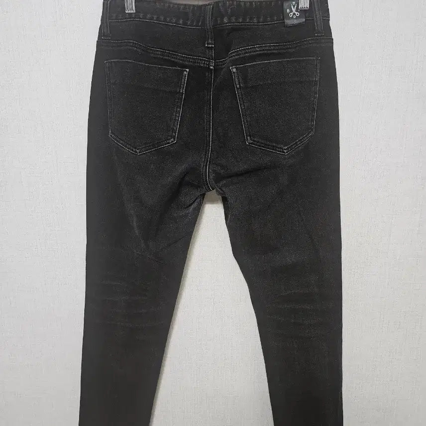 [BUNJANG] TBJ Skinny Black Jeans / (여름한정세일)TBJ 스키니 블랙진 팝니다