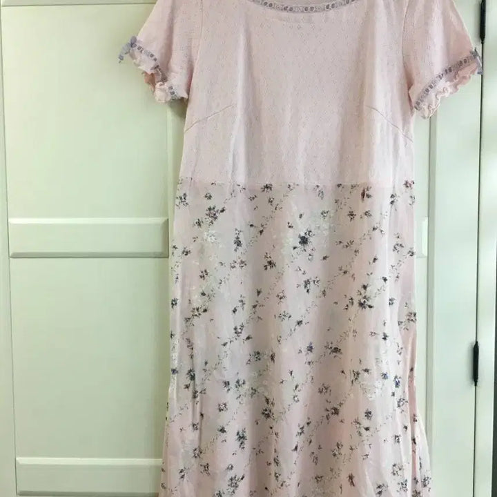 [BUNJANG] Ikuko Strawberry Milk Flower Lace Short Sleeve Dress Pajama / JPN 이쿠코 딸기우유 꽃 레이스 반팔원피스 파자마 히메갸루 공주 유럽
