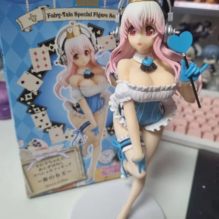 [BUNJANG] Furyu Fairy Tale Special Figure Queen of the Blue / 후류 슈퍼 소니코 페어리테일 동화 스페셜 피규어 청의 여왕 푸른 여왕
