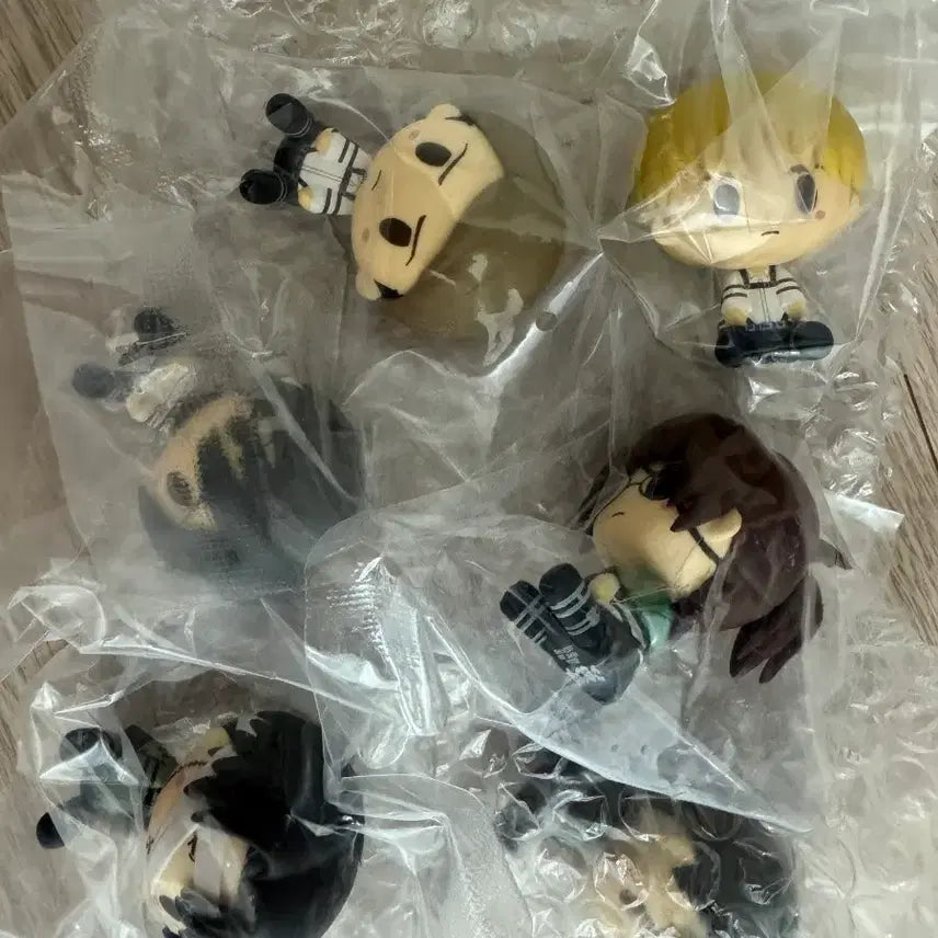[BUNJANG] Attack on Titan Chokonoko Full Set / 진격의 거인 캐릭터 초코노코 전종 세트
