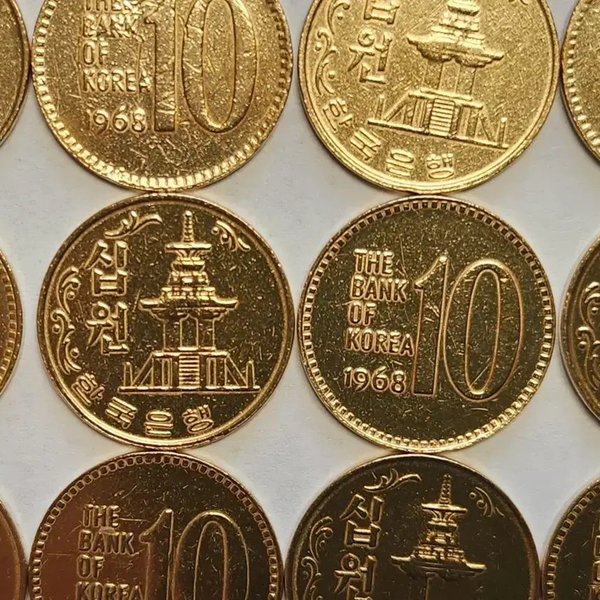 [BUNJANG] 1968 10 Won Coin Bundle (30 pieces) / 특년도/1968년 10원 30점