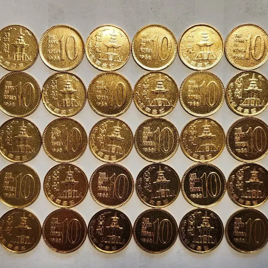 [BUNJANG] 1968 10 Won Coin Bundle (30 pieces) / 특년도/1968년 10원 30점