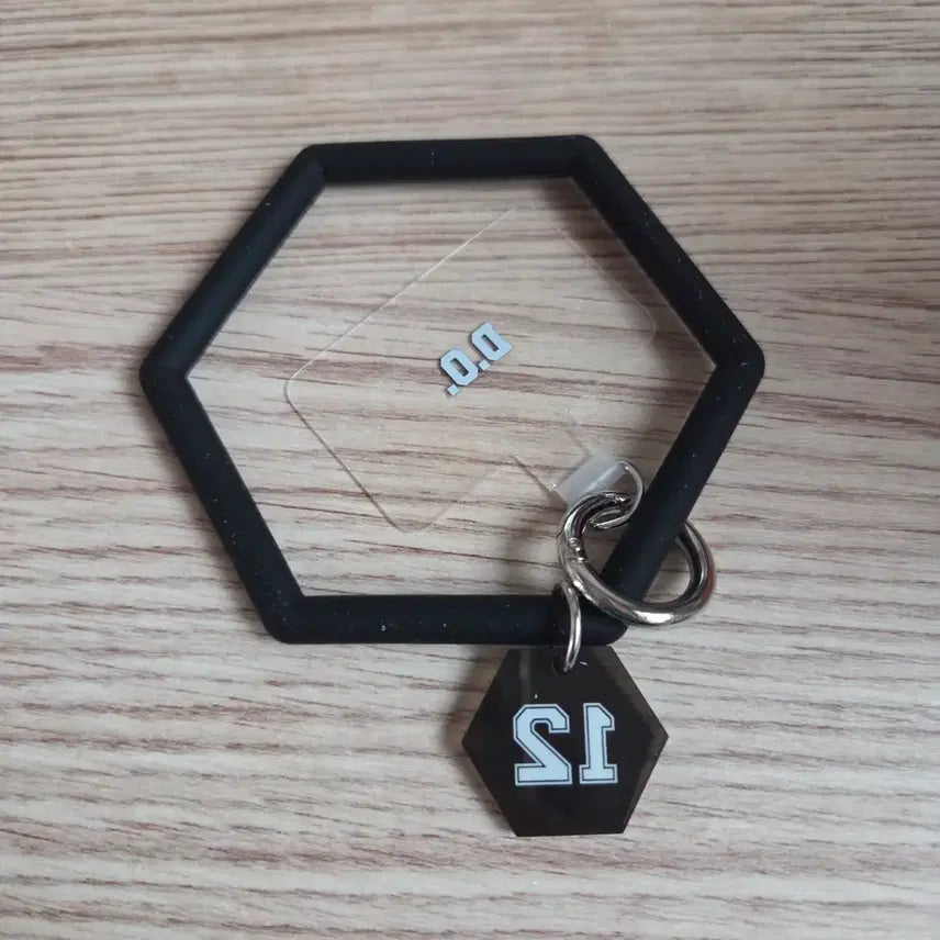 [BUNJANG] EXO D.O. 2023 Japan Fanmeeting Goods Phone Tab / (미개봉/정가) 엑소 디오 2023년 일본 팬미팅 굿즈 폰탭 도경수