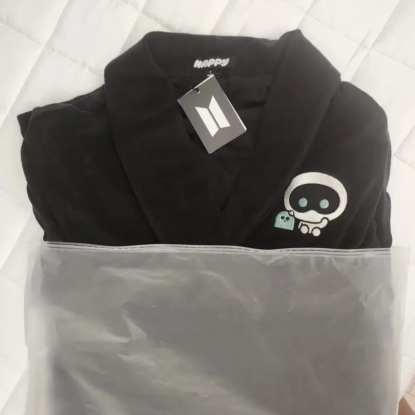 [BUNJANG] BTS Jin Happy Together Pop-up Wooter Robe Gown / 방탄 진 해피 팝업 우떠 로브 석진 가운 런석진