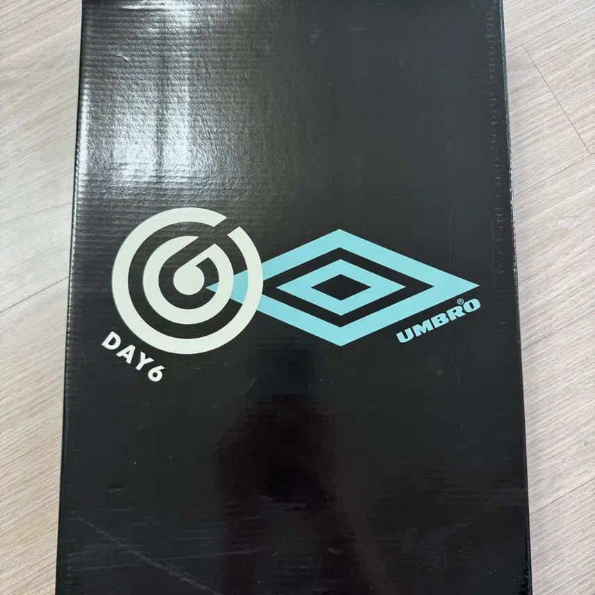 [SOLD OUT] 데이식스 엄브로 10주년 블랭킷