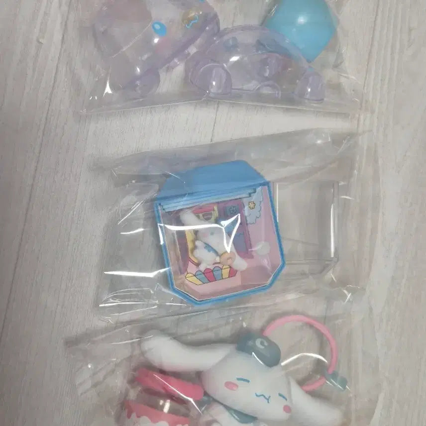 [BUNJANG] Cinnamoroll Gacha Assembly Figure / 시나모롤 가챠