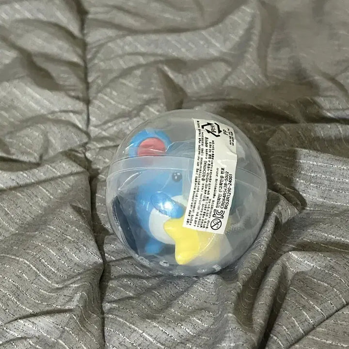 [BUNJANG] Pokemon Starlight Alolan Vulpix and Marill Gacha / 포켓몬 스타라이트 알로라 식스테일 마릴 판매 교환