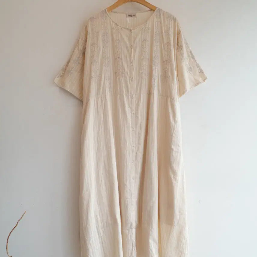 [SOLD OUT] Samansa Mos2 자수 원피스