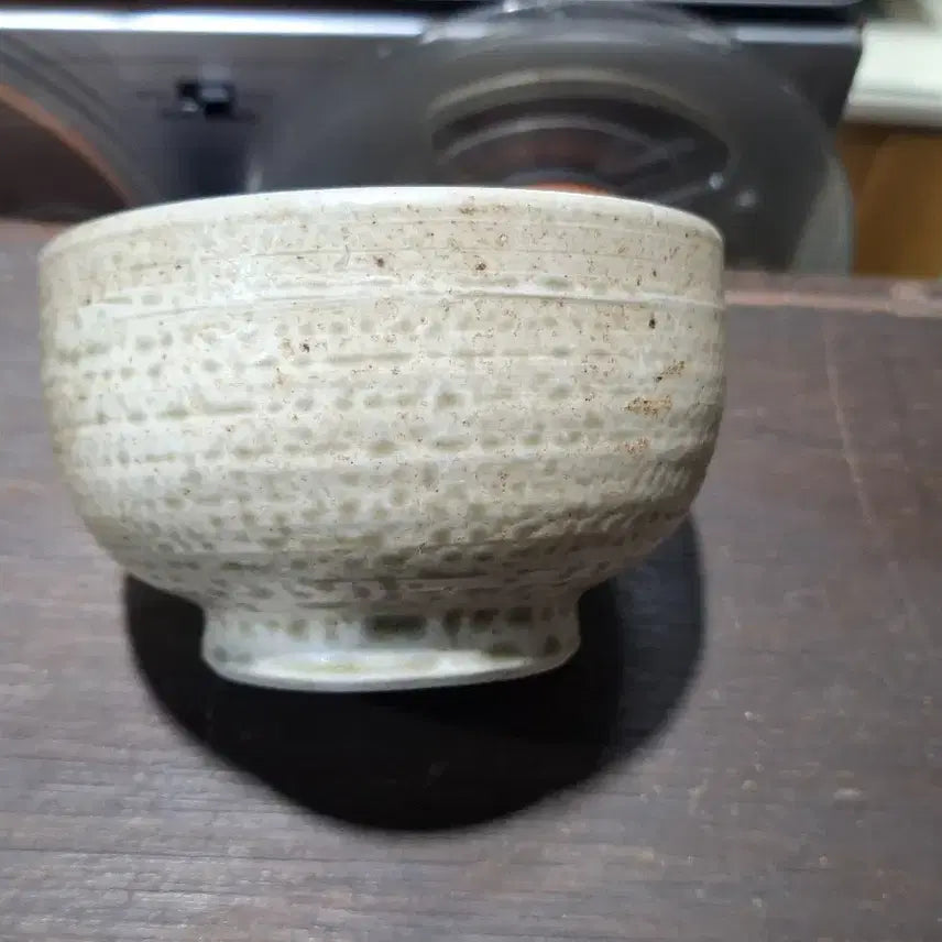 [BUNJANG] Master Potter Bangok Seo Dong-gyu Celadon Green Glaze Tea Bowl Set (2 pcs) / 도예명장(무형 문화재) 방곡 서동규 선생  녹유다완2점