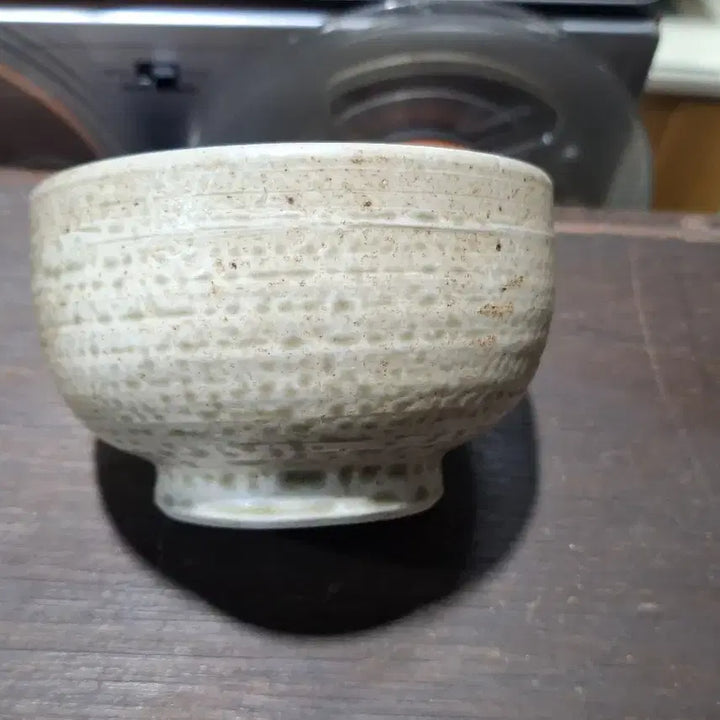 [BUNJANG] Master Potter Bangok Seo Dong-gyu Celadon Green Glaze Tea Bowl Set (2 pcs) / 도예명장(무형 문화재) 방곡 서동규 선생  녹유다완2점