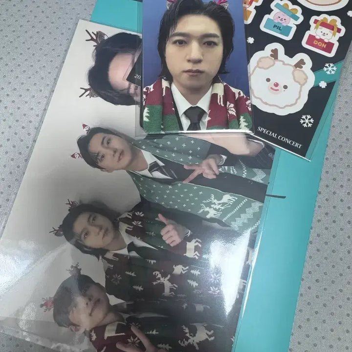 [BUNJANG] Day6 Concert Gift Photocard &amp; Sticker Set / 데이식스 콘서트 기프트