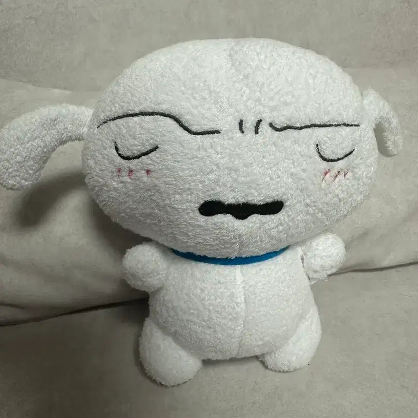 [BUNJANG] Crayon Shin-chan Shiro Plush Doll / 인상파 짱구 흰둥이 인형
