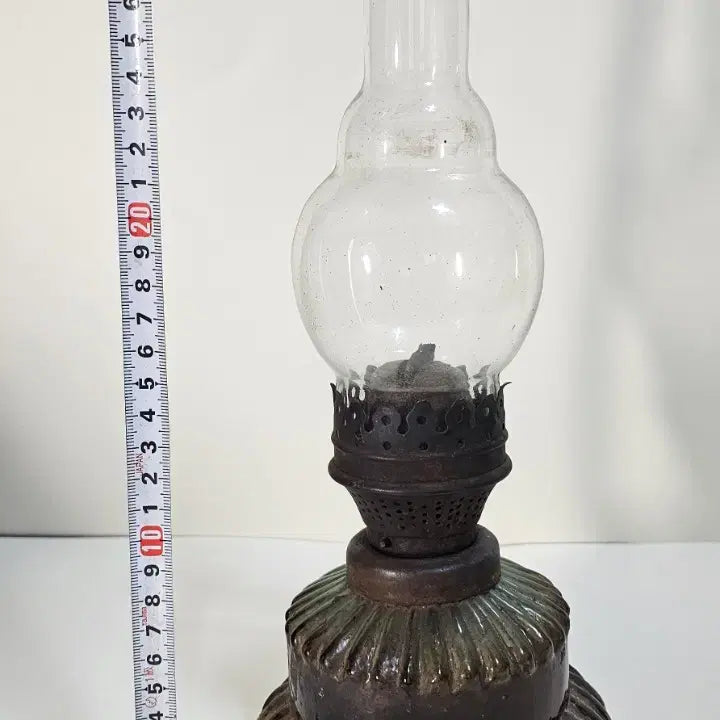[BUNJANG] Antique Glass Oil Lamp / 오래된 앤틱 유리호야등