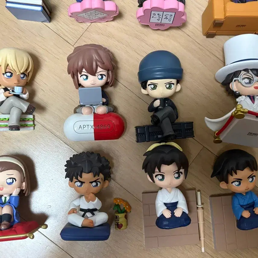 [BUNJANG] Popmart Detective Conan 12-Piece Full Set / (6/26까지만) 코난 팝마트 12종 풀세트