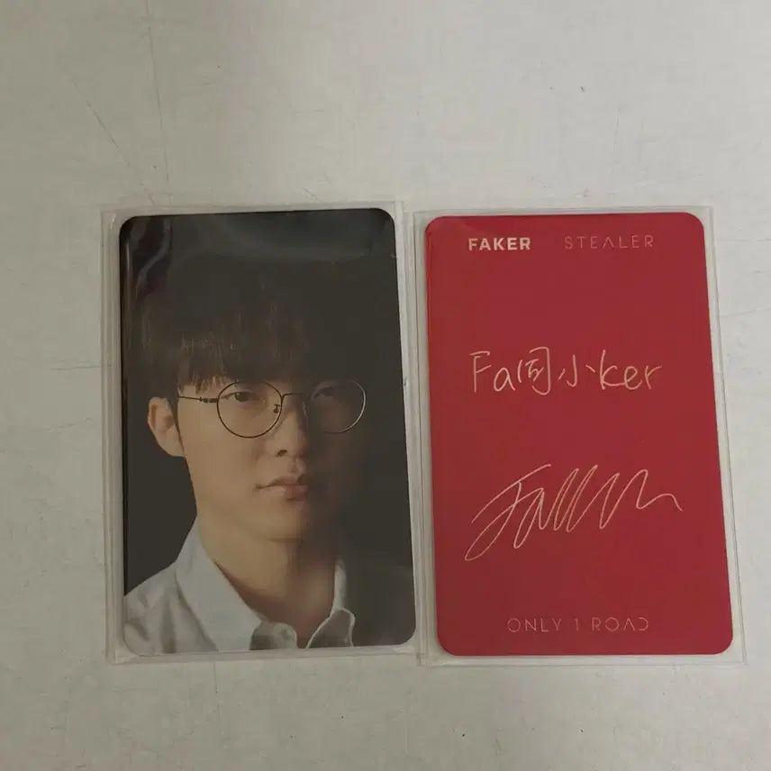[BUNJANG] Faker Stealer Glasses Photocard (Chinese Back) / T1 페이커  Faker 안경 포토카드 (중문 뒷면)