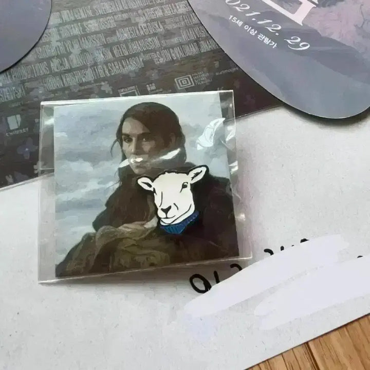 [BUNJANG] A24 LAMB Movie Artist Badge, Poster, Flyer Package / 영화 램 아티스트 뱃지 포스터 패키지 아다 전단지 딴짓 A24 LAMB