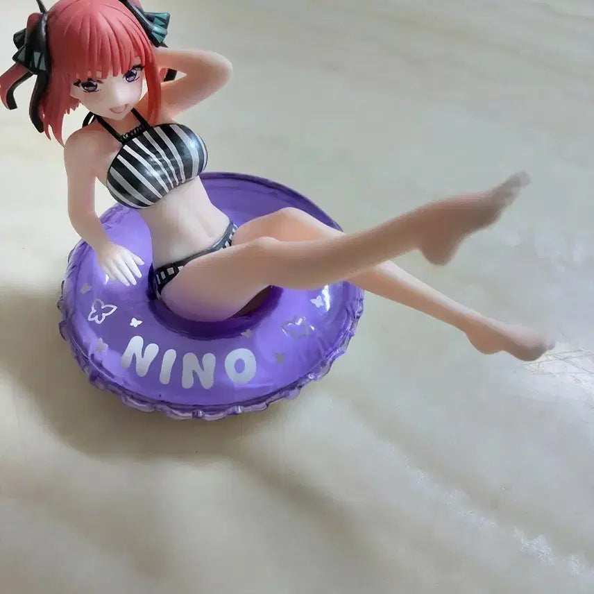 [BUNJANG] Nakano Nino Aqua Float Figure / 오등분의 신부 나카노 니노 아쿠아 플로트 피규어