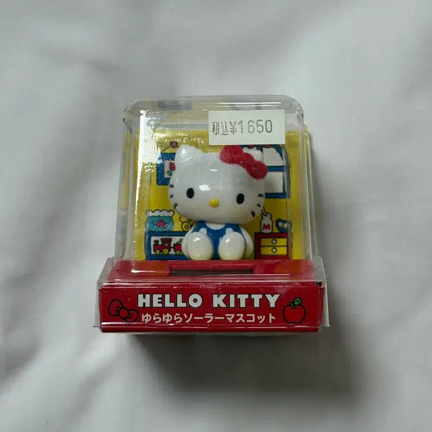[BUNJANG] Hello Kitty Solar Powered Wiggle Mascot Figure / 헬로키티 태양열 흔들흔들 까딱이 마스코트 피규어