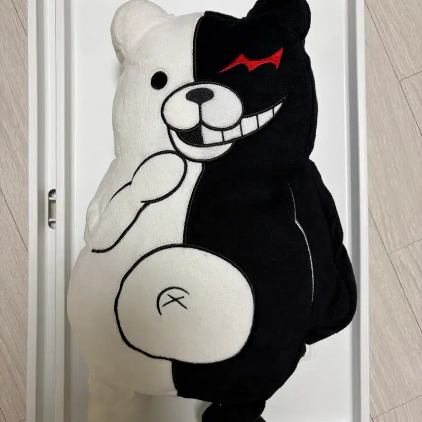 [BUNJANG] Danganronpa Monokuma Plush Cushion / 슈퍼 단간론파 모노쿠마 인형 쿠션 쿠지