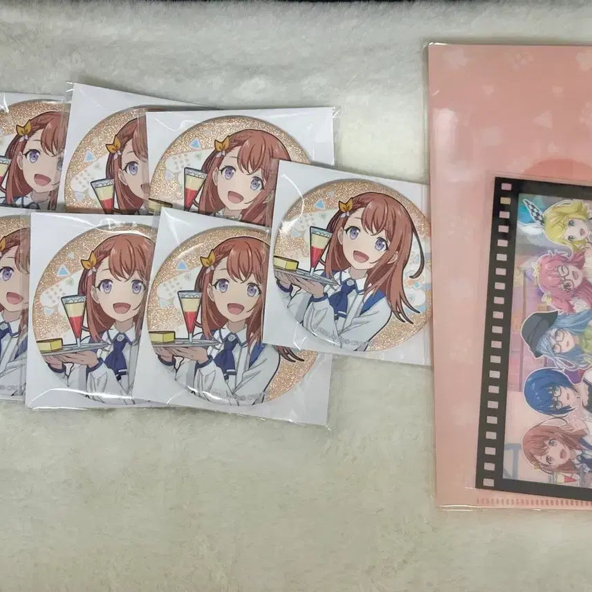 [BUNJANG] Project Sekai Minori Happy Koro Can Badge Bundle Set with Ticket Holder / [일괄] 프세카 미노리 하피코레 해피코레 캔뱃지 홀도