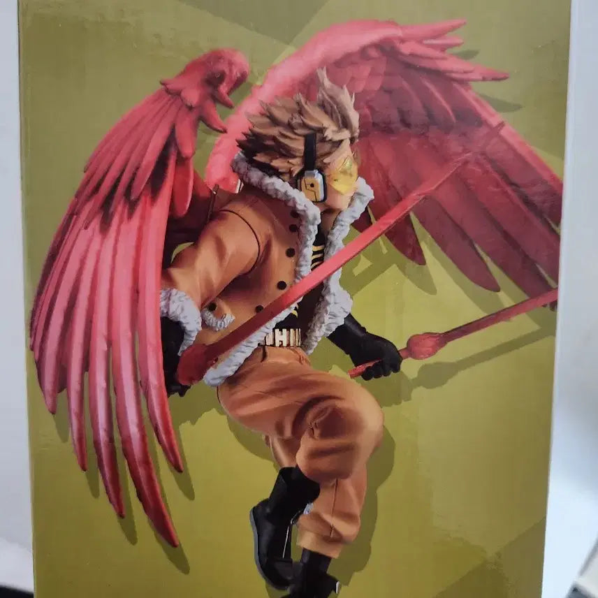 [BUNJANG] My Hero Academia Hawks G Prize Figure &amp; Towel Set (Sealed) / 미개봉 택포 7.7 2종 나히아 제일복권 호크스 G상 피규어,타월 세트