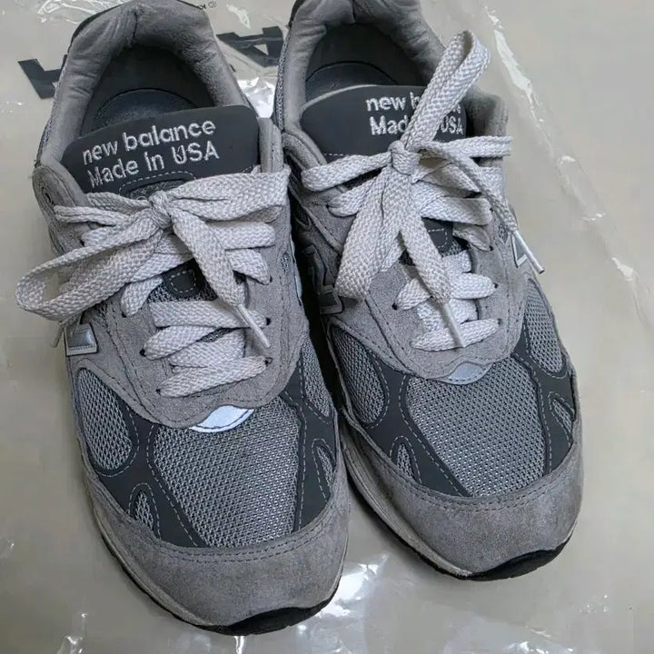 [BUNJANG] New Balance 993 D Made in USA Grey Sneakers / 뉴발란스 993D 회색 운동화 Made in USA 265 팔아요