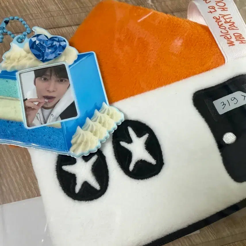 [BUNJANG] RIIZE Eunseok Birthday MD Pouch Holder Bundle Set / 라이즈 은석 생일md 파우치 홀더 일괄
