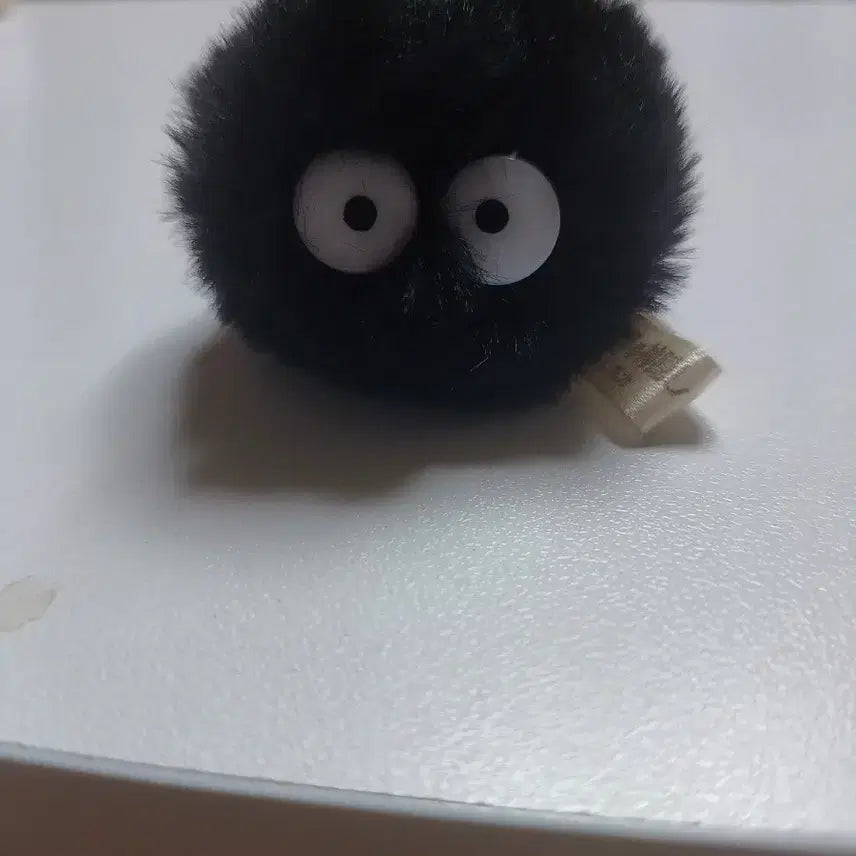 [BUNJANG] Spirited Away Soot Sprite Plush Keychain / 센과치히로 숯덩이 인형 키링
