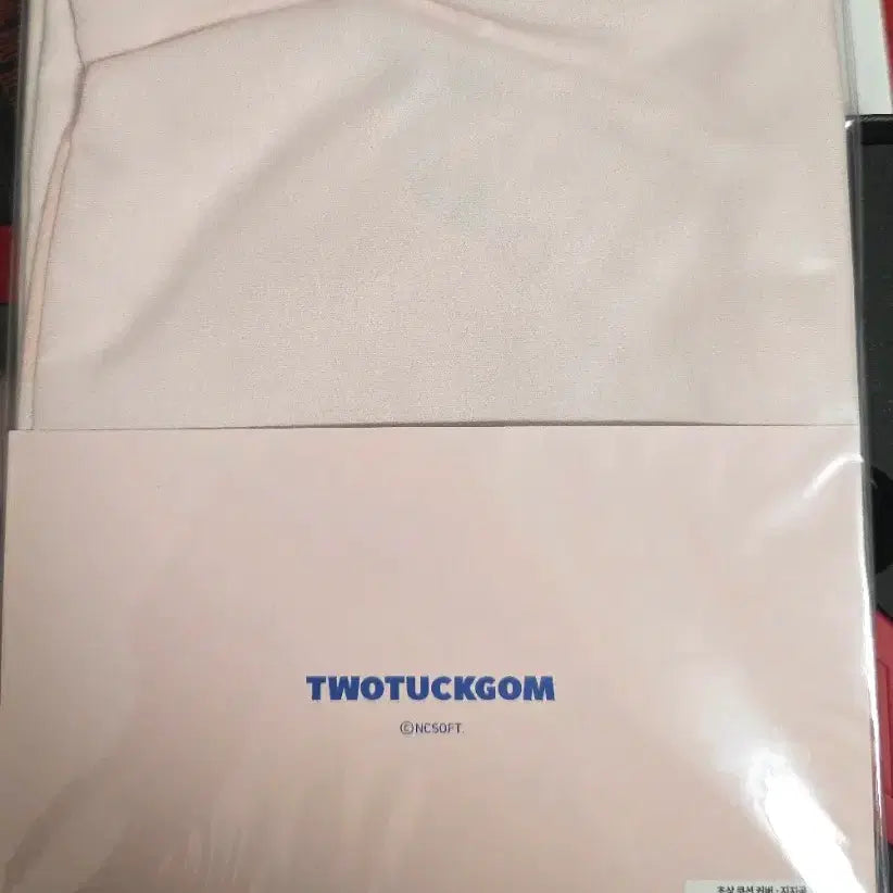 [BUNJANG] MONSTA X Hyungwon TWOTUCKGOM Cushion Cover / 몬스타엑스 형원 투턱곰 베개커버 지지곰