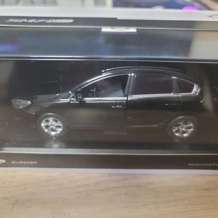 [BUNJANG] 1:38 SM7 Nova Dealer Version Diecast Model / 1:38 SM7 노바 딜러버전 다이캐스트