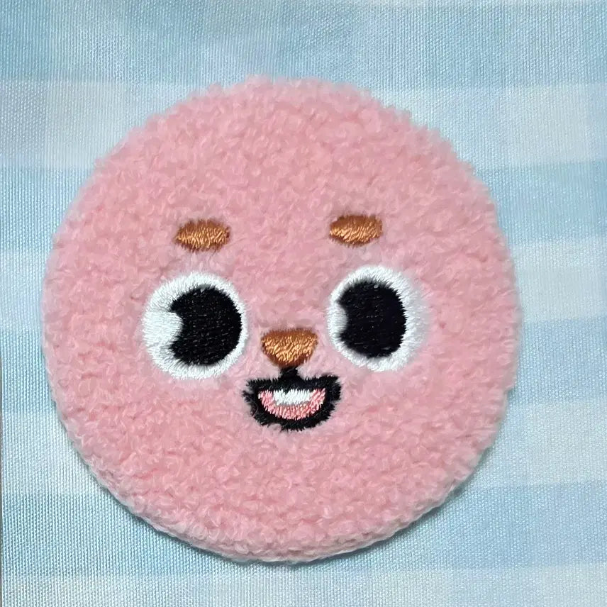 [SOLD OUT] [원양] 데이식스 클콘 부클뱃지 데니멀즈