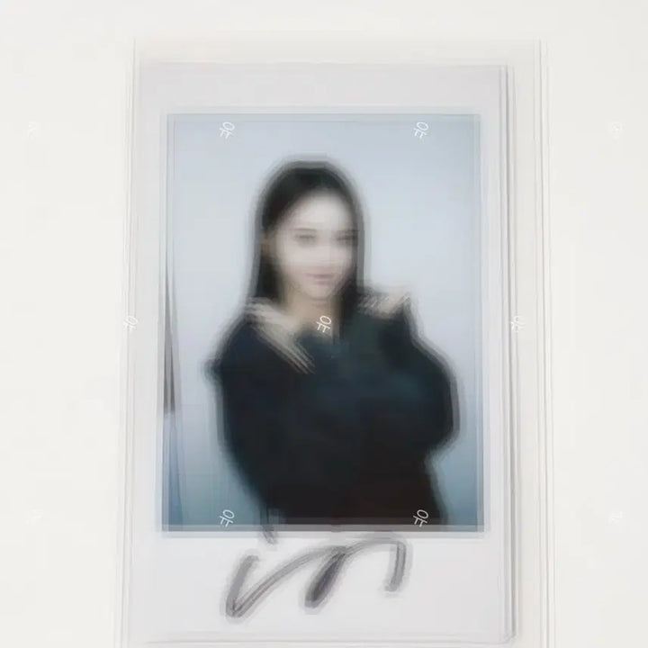 [BUNJANG] tripleS MAYU Signed Polaroid / 260420 트리플에스 마유 싸인 폴라로이드 양도
